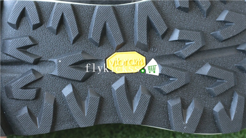 Virgil Abloh Off-White Arrow Chunky Vibram Sneaker